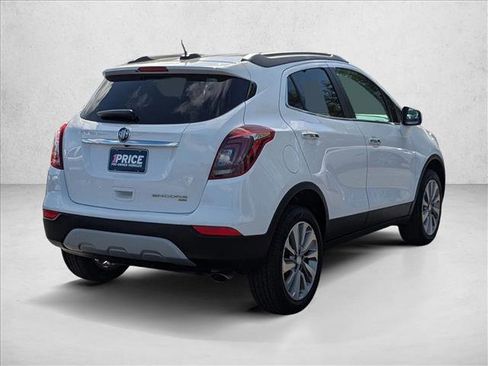 Used 2020 Buick Encore Preferred w/ Safety Package AWD/4WD image 5