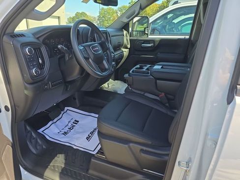 New 2026 GMC Sierra 3500 Pro w/ Convenience Package image 13
