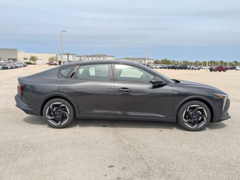 New 2026 Kia K4 EX FWD image 5