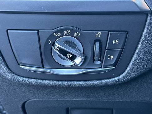 Used 2023 BMW X3 sDrive30i w/ Premium Package image 30