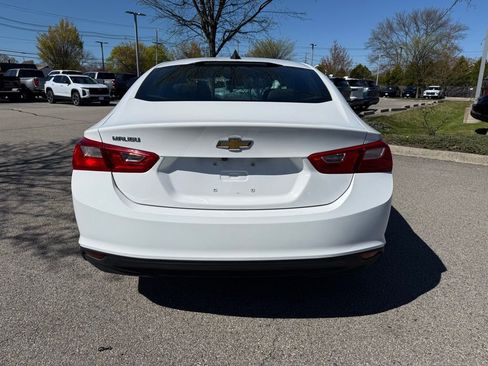 Used 2020 Chevrolet Malibu LS FWD image 4