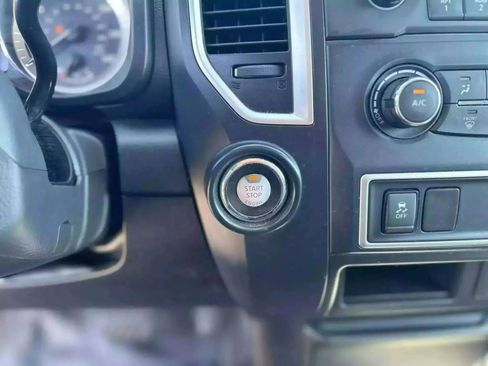 Used 2017 Nissan Titan S RWD image 18