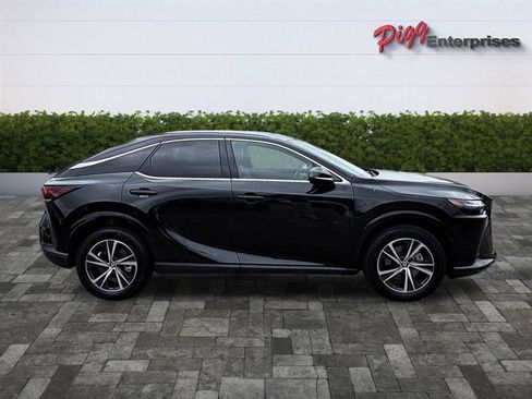 Used 2023 Lexus RX 350 Premium w/ Cold Area Package FWD image 7