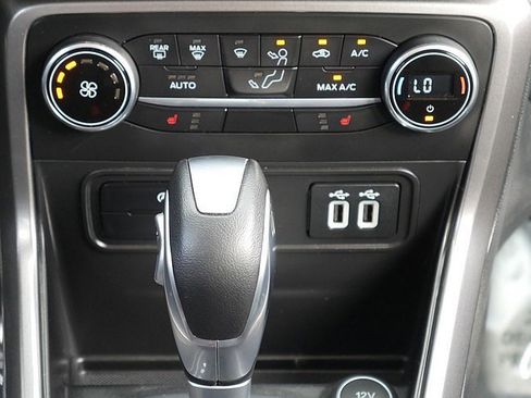 Used 2022 Ford EcoSport SE w/ SE Convenience Package image 20