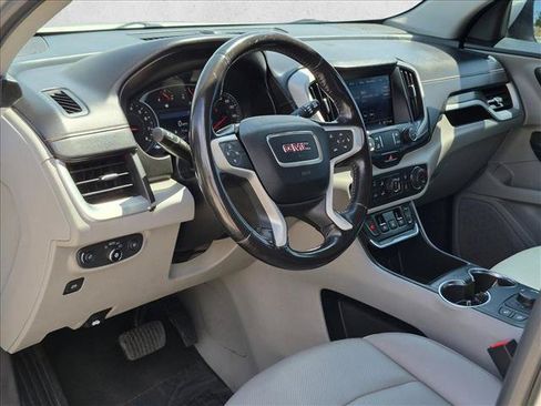 Used 2019 GMC Terrain SLT FWD image 10
