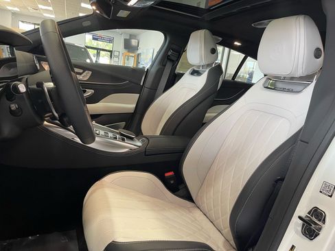 Used 2025 Mercedes-Benz AMG GT 63 image 29