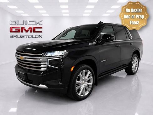 Used 2021 Chevrolet Tahoe High Country w/ Premium Package AWD/4WD image 1