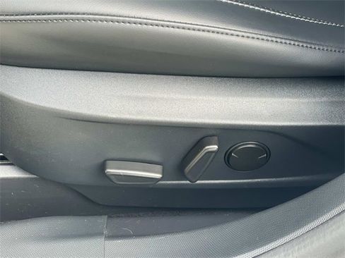 Certified 2021 Ford Mustang Mach-E Select image 20