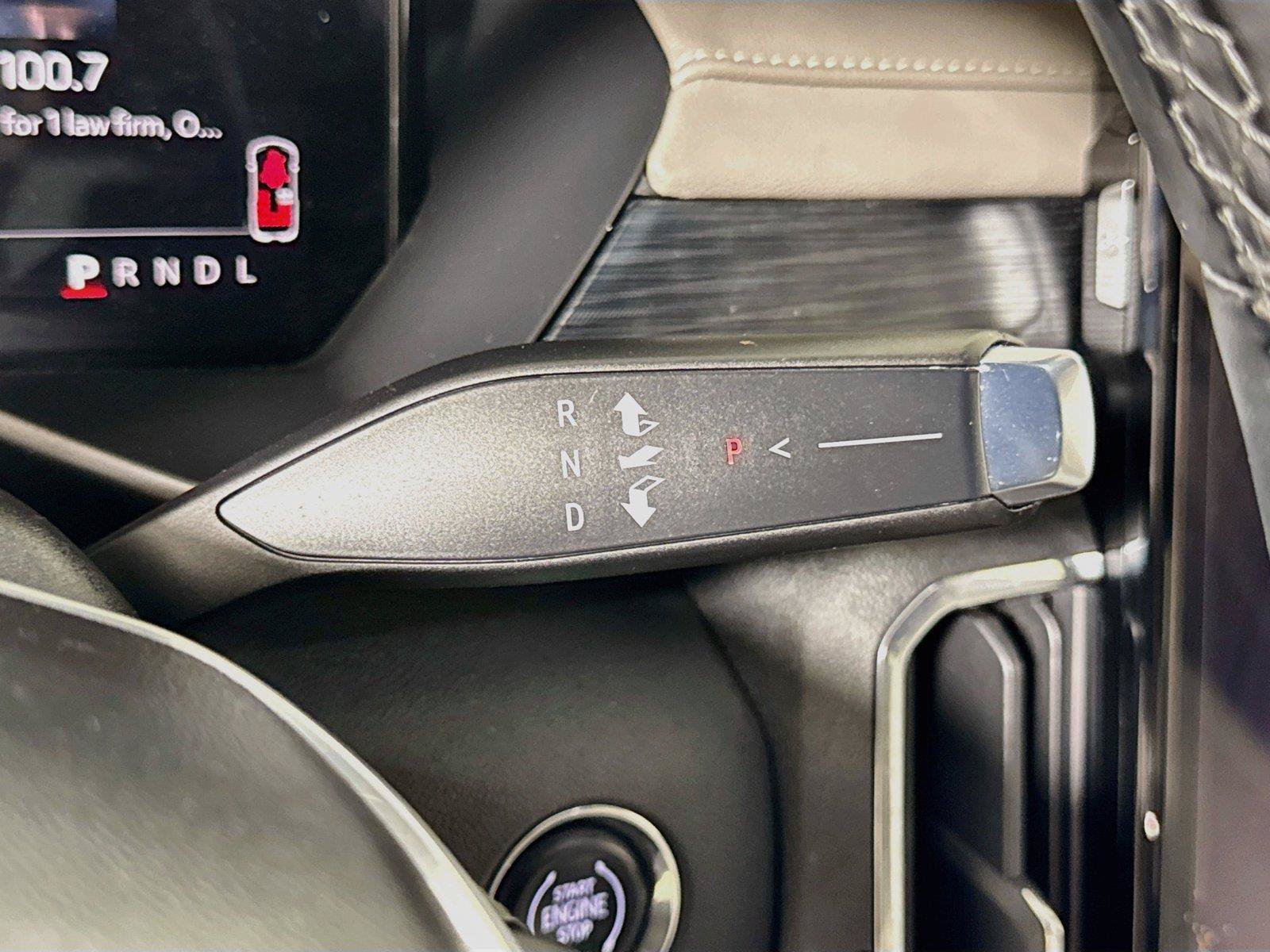 Used 2026 GMC Acadia Elevation w/ Elevation Premium Package FWD image 15