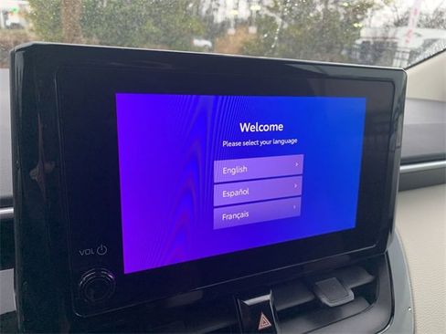 Certified 2023 Toyota Corolla LE image 21