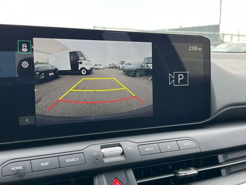 Used 2025 Kia K4 LXS image 17