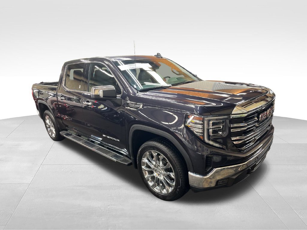 Used 2023 GMC Sierra 1500 SLT w/ SLT Premium Package AWD/4WD image 9