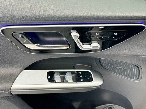 Certified 2026 Mercedes-Benz GLC 300 4MATIC image 21