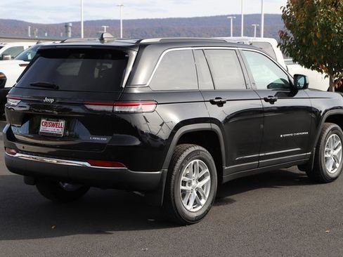 New 2025 Jeep Grand Cherokee 4WD image 5