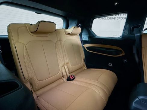 New 2025 Jeep Grand Cherokee L Summit image 29