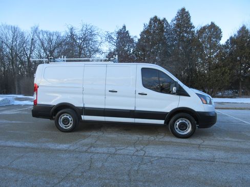 Used 2019 Ford Transit 150 130 Low Roof image 7