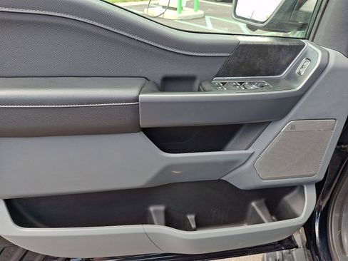 Used 2025 Ford F150 Lightning Flash AWD/4WD image 13