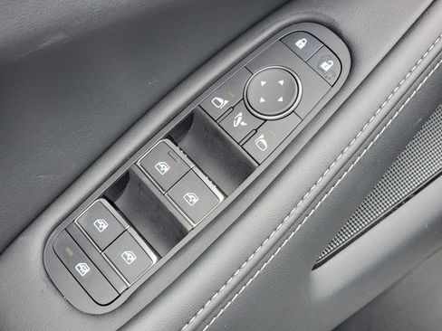 Certified 2025 INFINITI QX60 Pure w/ Cargo Package image 28