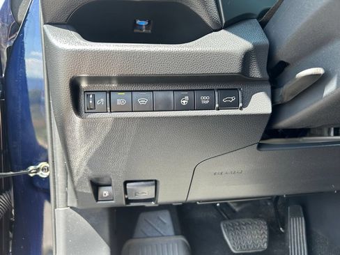 Used 2024 Toyota RAV4 XSE w/ Weather Package AWD/4WD image 19