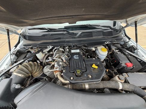 Used 2025 RAM 3500 Tradesman AWD/4WD image 37
