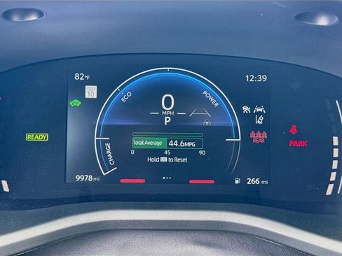 Used 2026 Toyota Camry LE FWD image 18