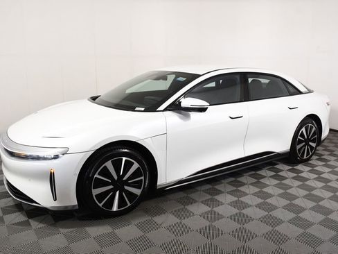 Used 2024 Lucid Air Touring AWD/4WD image 2