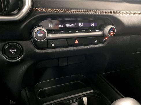 Used 2025 MAZDA CX-50 AWD 2.5 Hybrid w/ Premium Pkg image 26