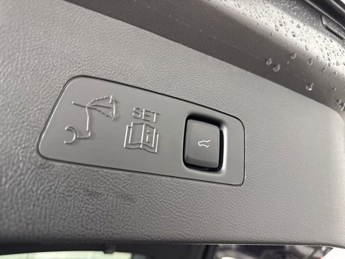 Certified 2022 Lincoln Corsair Reserve w/ Equipment Group 201A image 71