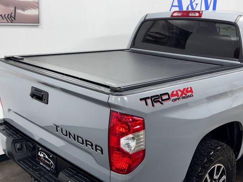 Used 2018 Toyota Tundra Limited w/ Limited Premium Package image 7