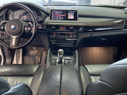 Used 2019 BMW X6 xDrive50i w/ M Sport Package image 14