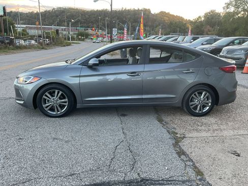 Used 2018 Hyundai Elantra Value Edition image 6
