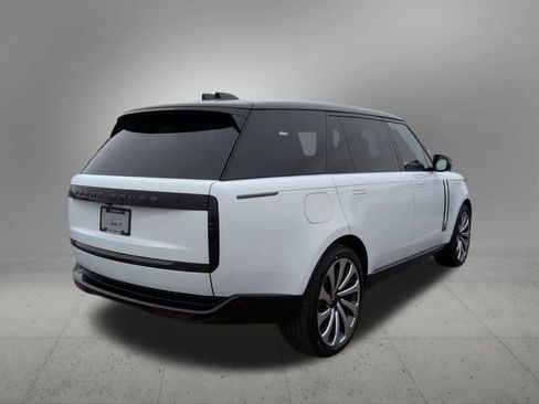 New 2026 Land Rover Range Rover Long Wheelbase Autobiography image 6
