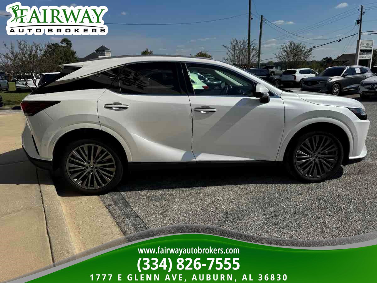 Used 2024 Lexus RX 350 FWD w/ Convenience Package image 5