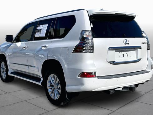Used 2018 Lexus GX 460 Premium w/ Premium Package image 12