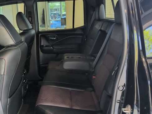 Used 2025 Honda Ridgeline Black Edition image 33