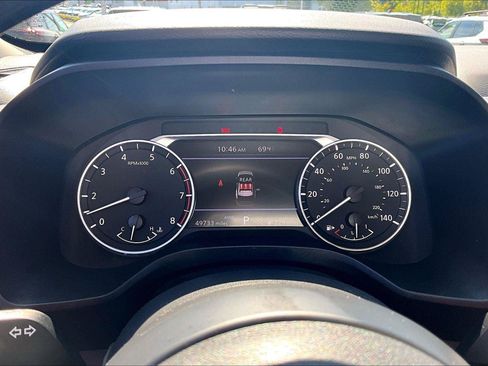 Used 2024 Nissan Rogue S AWD/4WD image 13