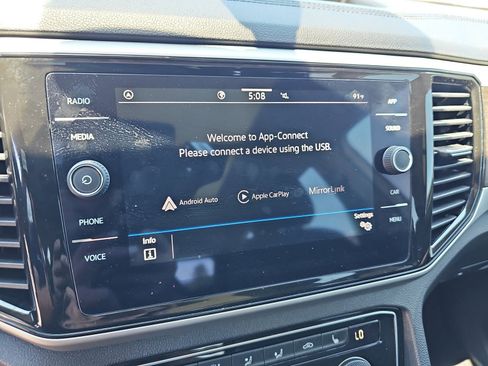 Used 2023 Volkswagen Atlas SE w/ Panoramic Sunroof Package FWD image 26