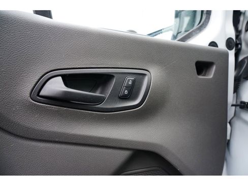 Used 2021 Ford Transit 150 XL image 18
