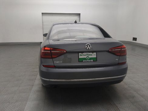 Used 2019 Volkswagen Passat Wolfsburg Edition FWD image 6
