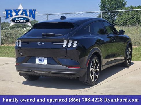 Certified 2025 Ford Mustang Mach-E Select RWD image 4