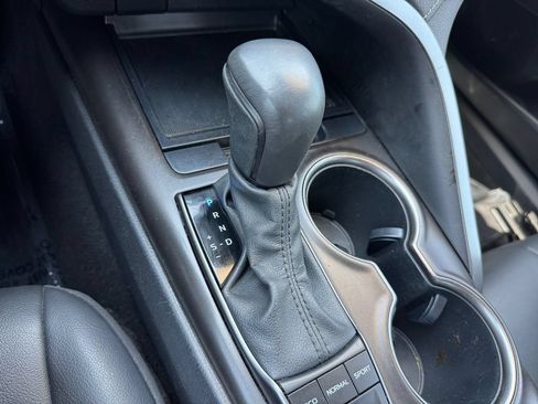 Certified 2023 Toyota Camry SE FWD image 25