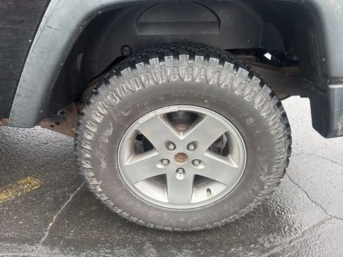 Used 2012 Jeep Wrangler Sport image 6