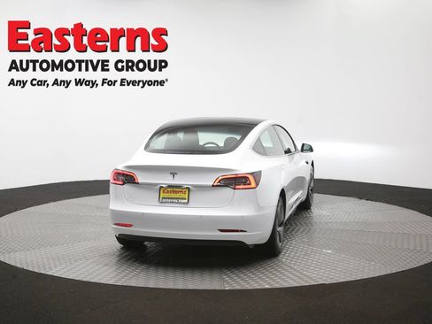 Used 2019 Tesla Model 3 Standard Range RWD image 33