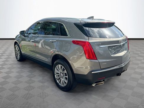 Used 2018 Cadillac XT5 Luxury w/ Driver Awareness Package AWD/4WD image 6