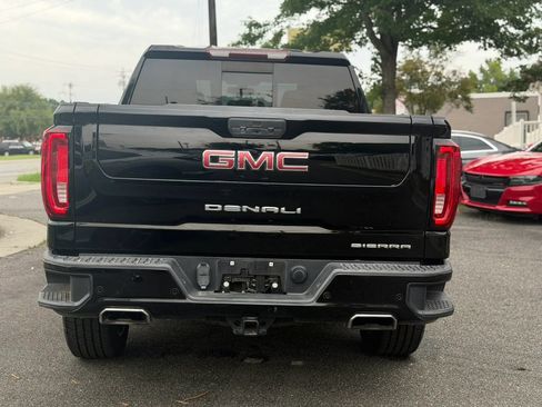 Used 2021 GMC Sierra 1500 Denali w/ Technology Package AWD/4WD image 5