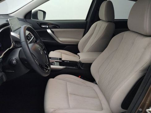 Used 2018 Mitsubishi Eclipse Cross SE AWD/4WD image 17