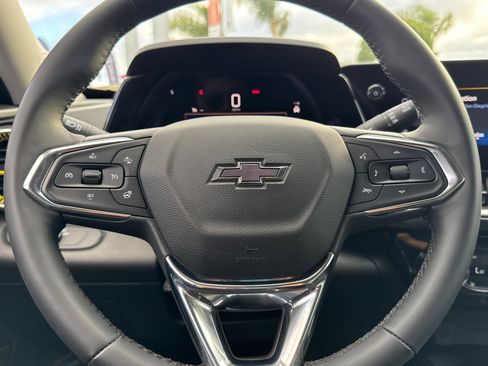 Used 2024 Chevrolet Trax ACTIV w/ Sunroof Package image 23