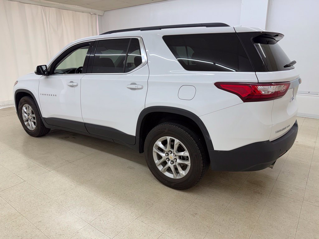 Used 2020 Chevrolet Traverse LT AWD/4WD image 3