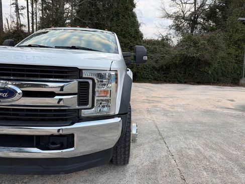 Used 2019 Ford F450 XL w/ STX Appearance Package image 14