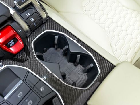 Used 2020 Lamborghini Urus AWD/4WD image 84